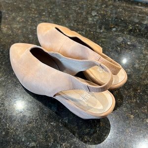 Eileen Fisher shoes